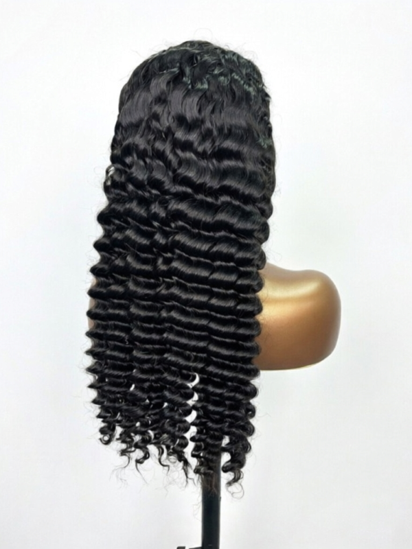 Glueless Wig